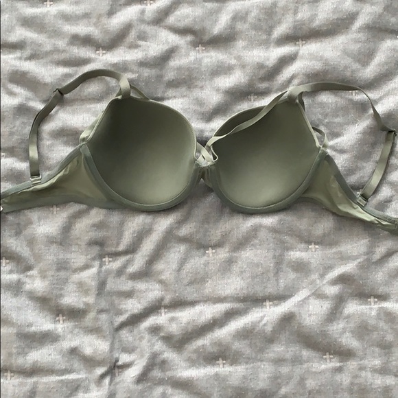 Victoria’s Secret bras set of 2 - Picture 3 of 8
